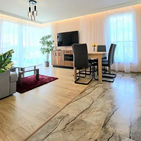 Apartment Paradise Eksclusive Down Town 6 Persons 3 Rooms