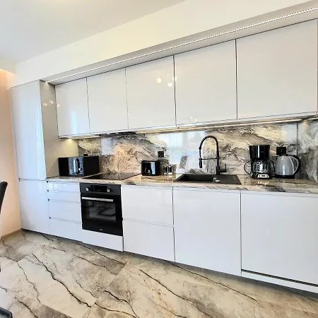 Apartment Paradise Eksclusive Down Town 6 Persons 3 Rooms * Krakov