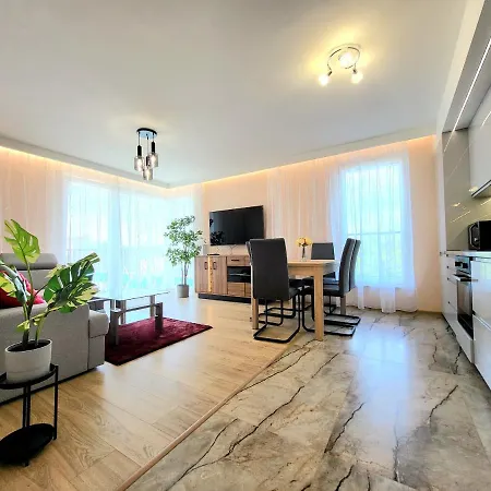 Apartment Paradise Eksclusive Down Town 6 Persons 3 Rooms *